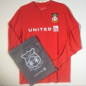 United Polaris Wrexham Orange Henley Shirt + Bag